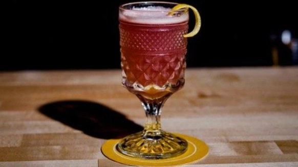 Happy Hour Craft cocktails & Curious comestibles @ RM212