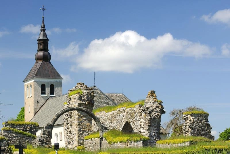 Utflykt till Varnhem & Gudhem – En resa i historia och helig energi