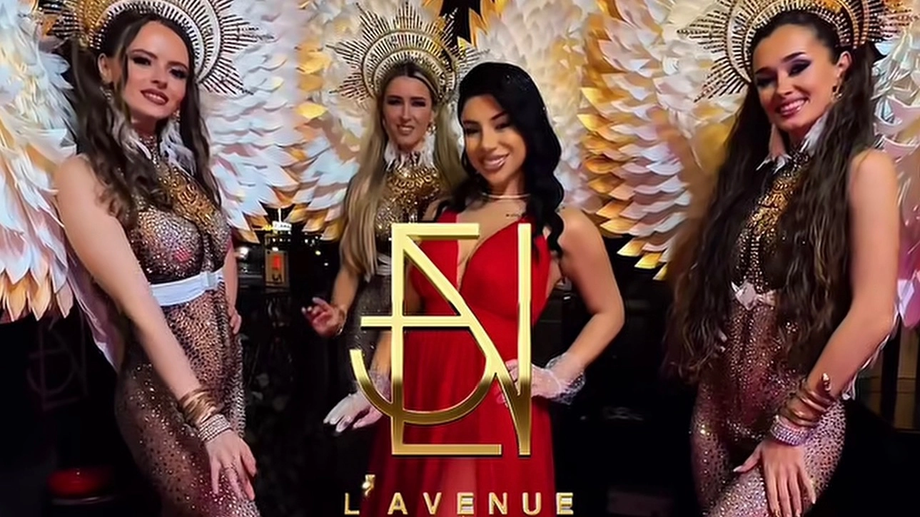 βLAβs Most Entertaining Restaurantsβ~ Dinner Show at LβAvenue GLENDALE