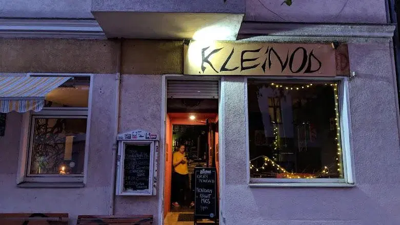 Offener Deutschunterricht - Text & Konversation - Niveau B2+ (Fortgeschritten)