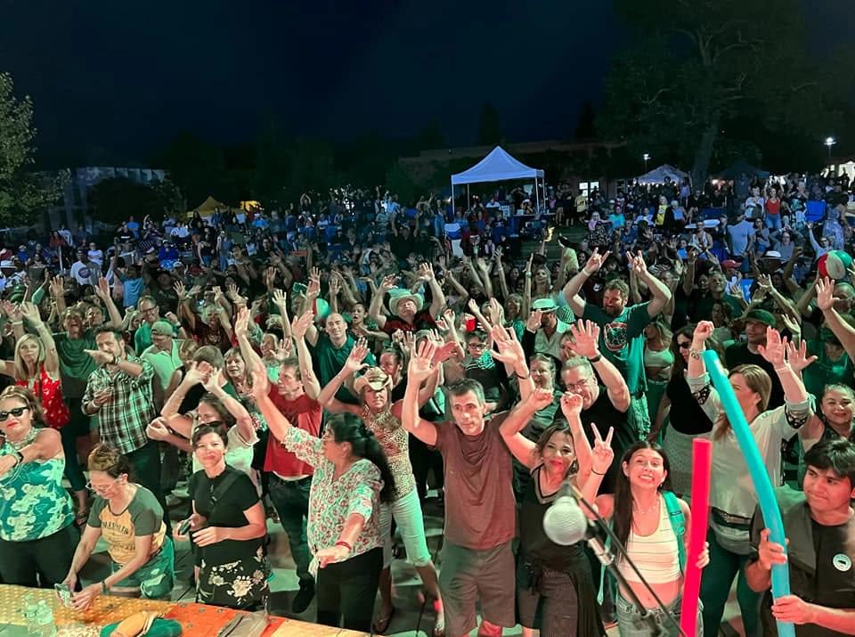 DAZE ON THE GREEN at the MORGAN HILL FRIDAY NIGHT MUSIC SERIES