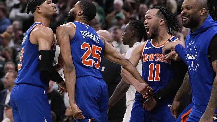 NEW YORK KNICKS "ABOVE THE RIM & ON THE CLOUDS" CHAMPIONSHIP CELEBRATION!