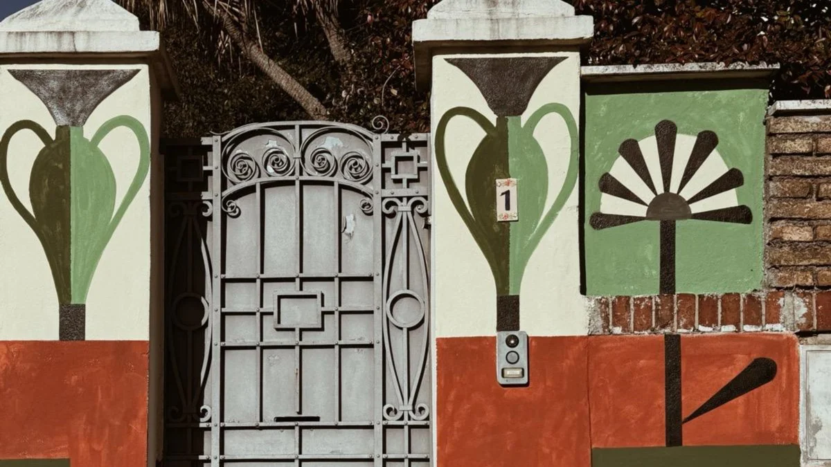 Pigneto social walking tour and breakfast: street art, Pasolini, cute spots