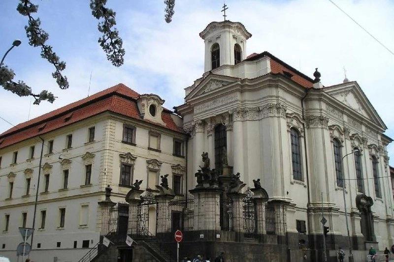 Průběh boje v kostele sv. Cyrila a Metoděje