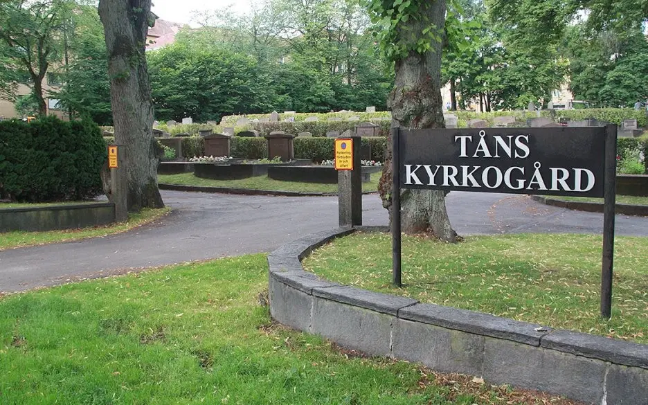 Tåns kyrkogård - guidad vandring