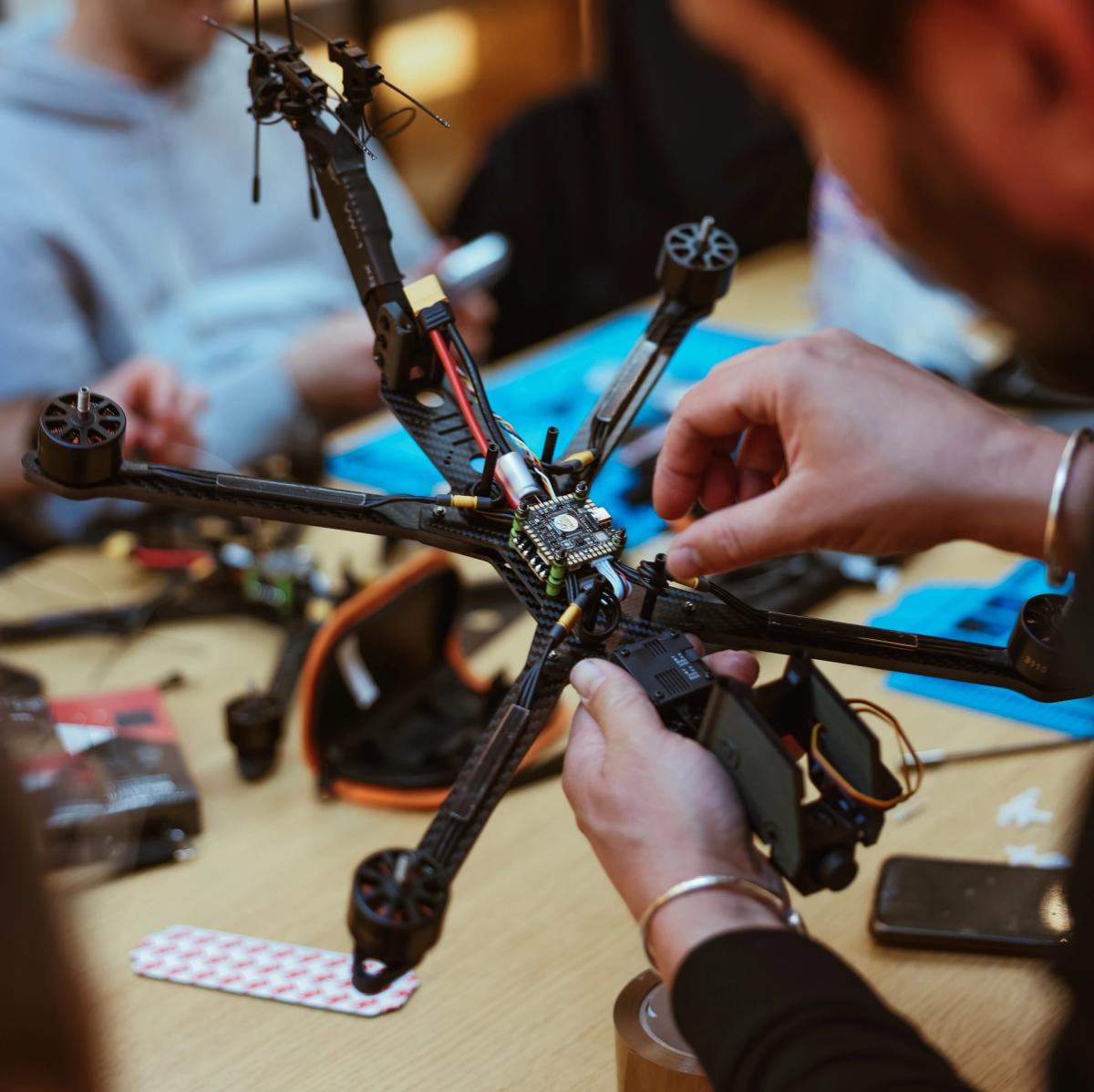 DroneAid: build a drone from parts to flight