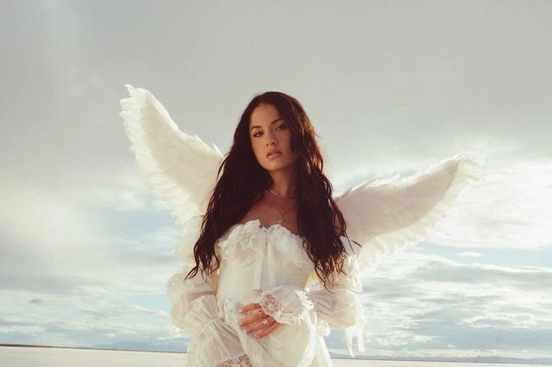 Jessica Baio + support: Odhran Murphy