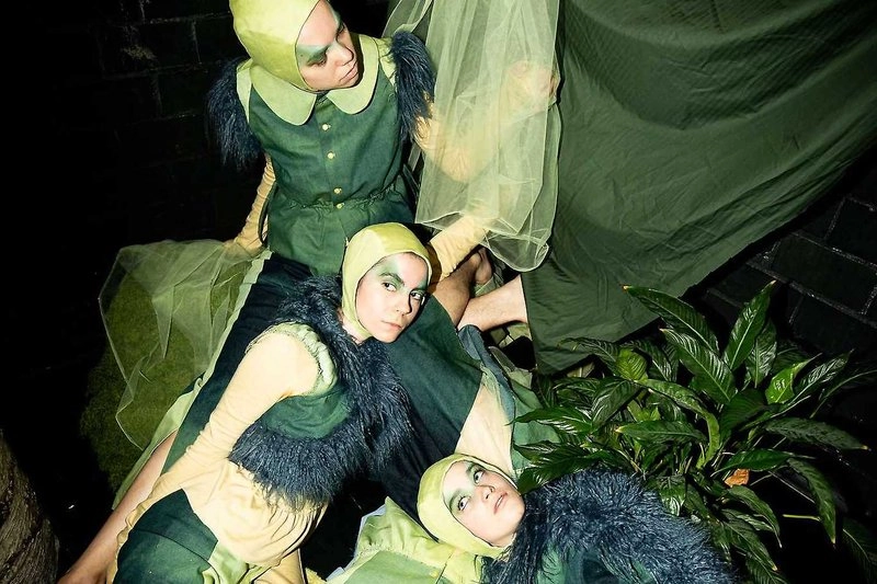 Co-radical togetherness