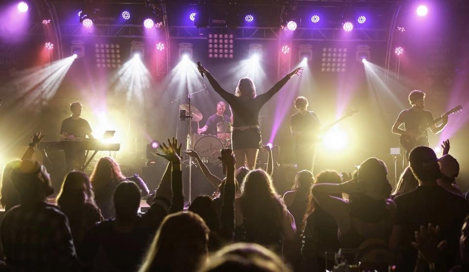 Unofficial Tribute Show: Fearless at Fox Pointe! Lansing IL