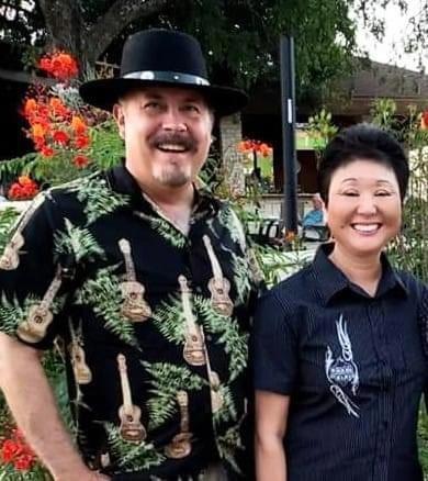 Chris and Karen at the June Sun City Food Truck Event!