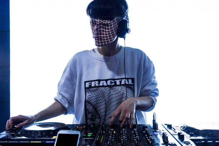 Pazucha: Zora Jones + FVLCRVM + more