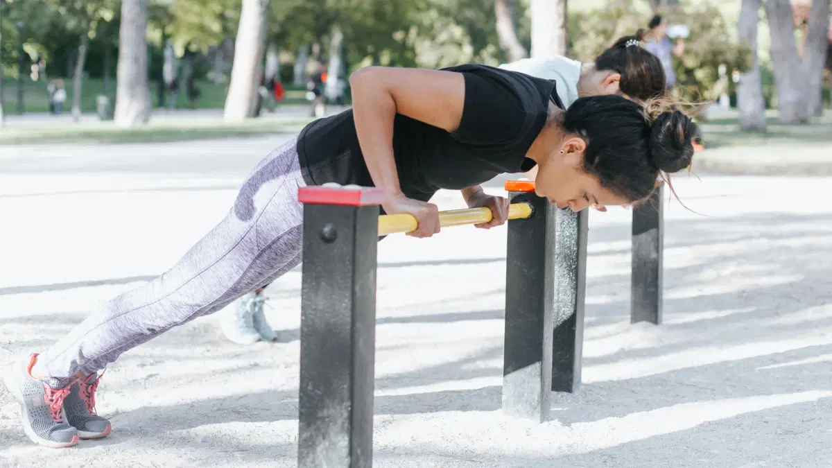 Clases de Calistenia GRATIS. Al aire libre en RETIRO🏃🏋Power by CLONAPURE.