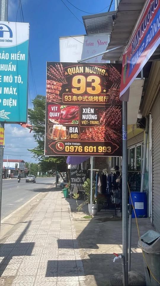 Tưng bừng khai trương quán nướng 93
