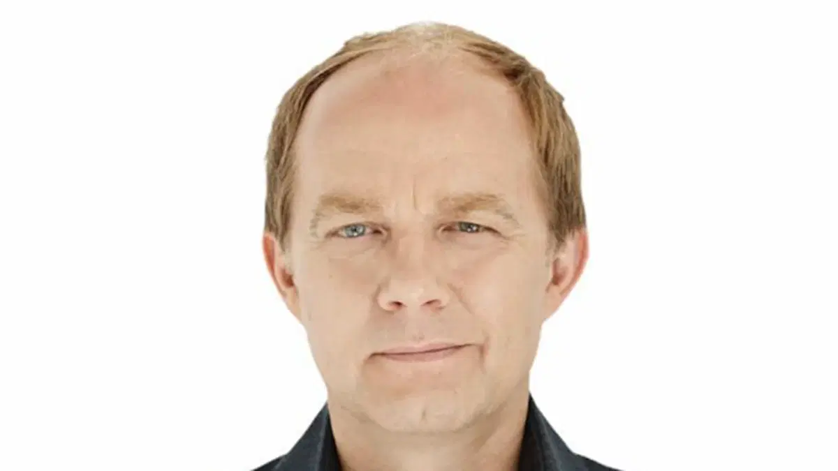 Derek Ogilvie - Up Close and Personal