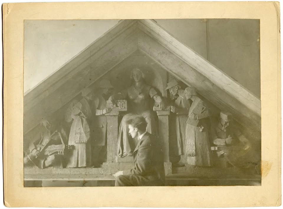 Att skriva historia med konst – skulpturvandring på Djurgården