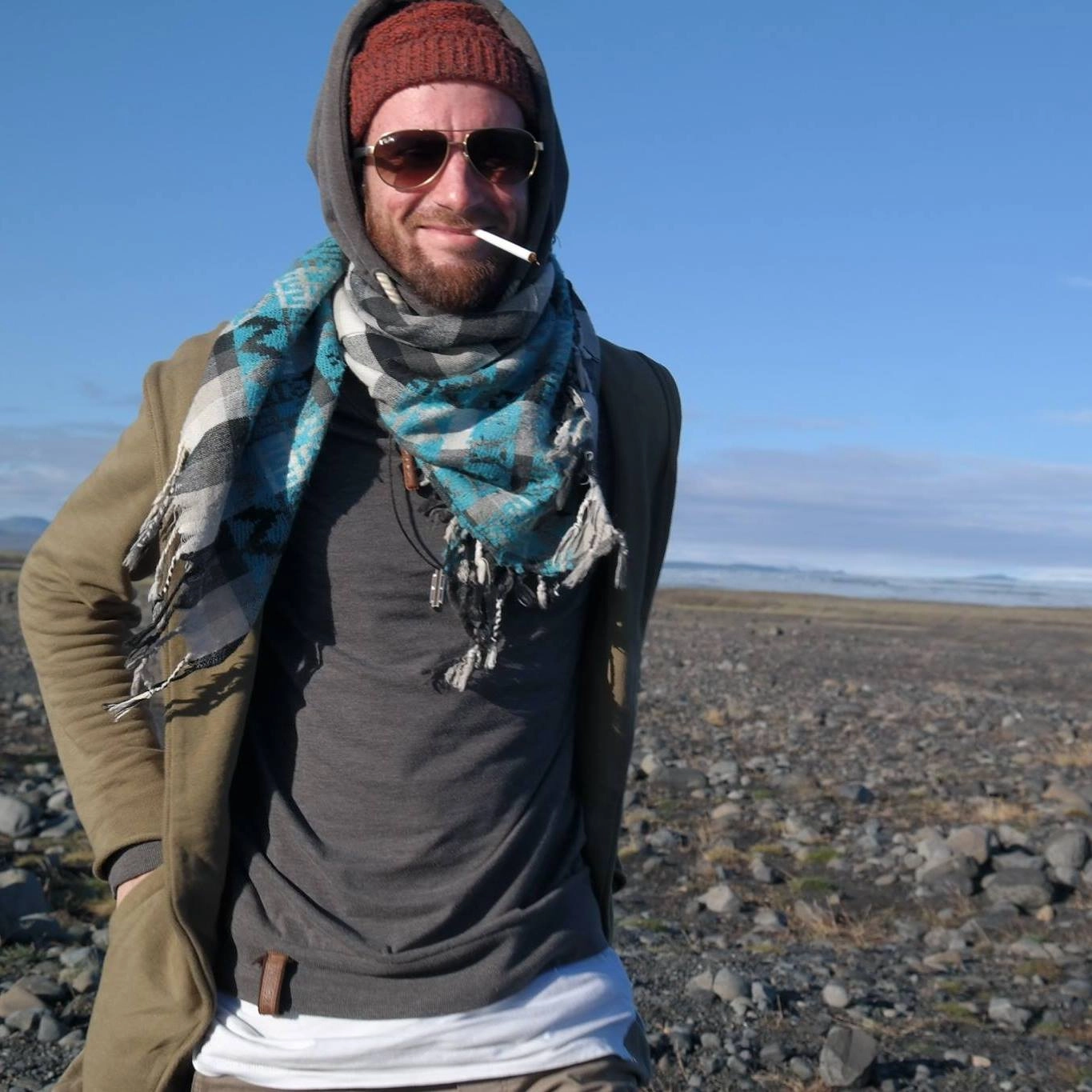 lazy.sunday mit Aramis und Jossa !FREE ENTRY