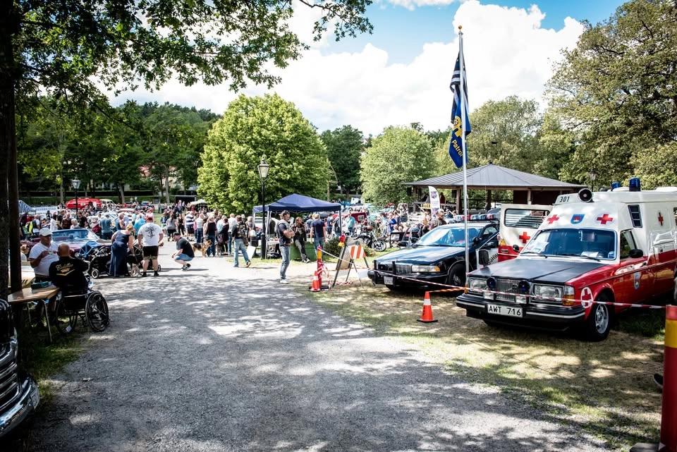 Bilutställning på Ekbacken