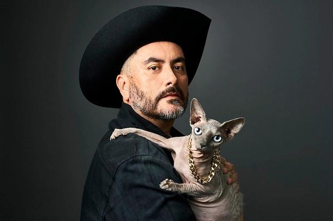 Alfred Robles: Vatos with Gatos Tour at the Houston Improv