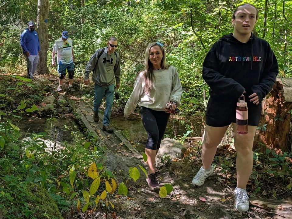 Hike at Durand Eastman Park