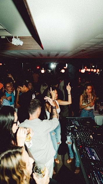 Midnight Summer Club X Garla & Kanny White