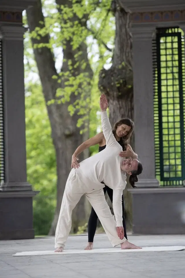 Yoga för stela män kurs (9/2-13/4)