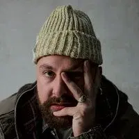 Quarters Presents Window Kid