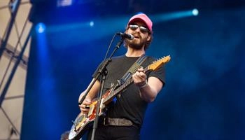 Phosphorescent