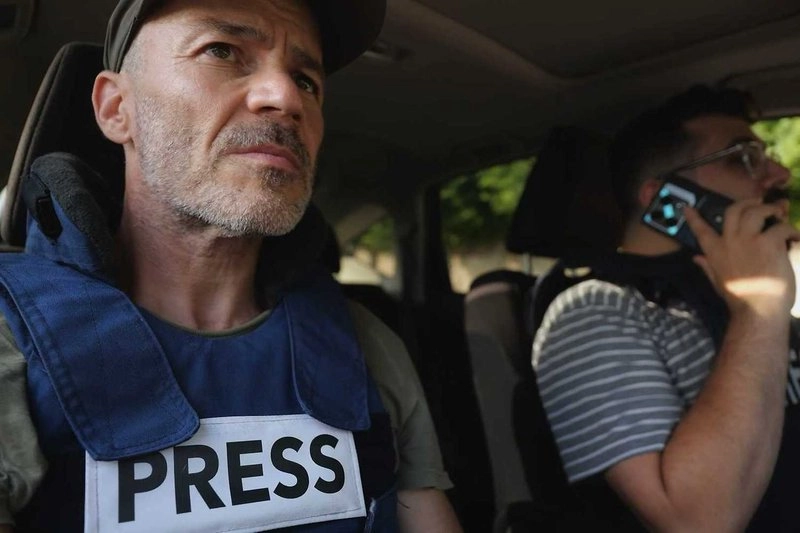 80 Angry Journalists