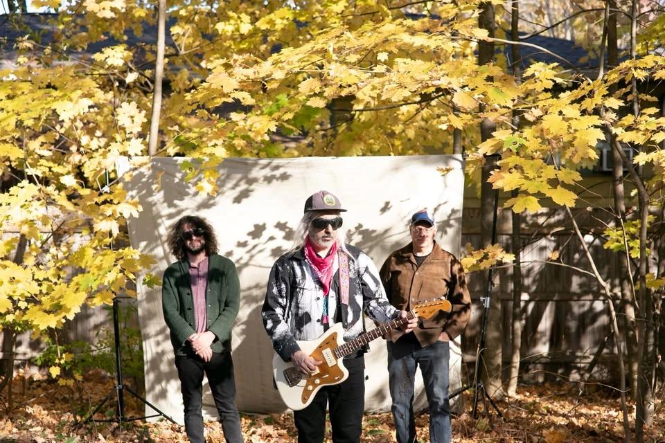 Dinosaur Jr. - Fall Tour 2026 with special guest Stef Chura