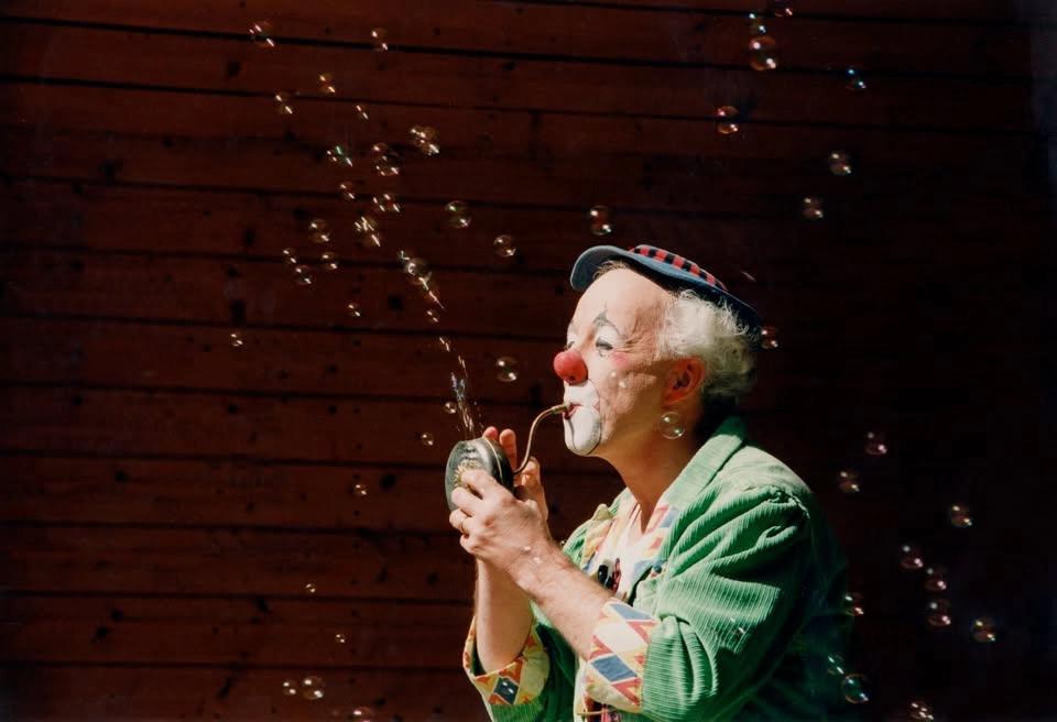 Äntligen här med Clownen Manne