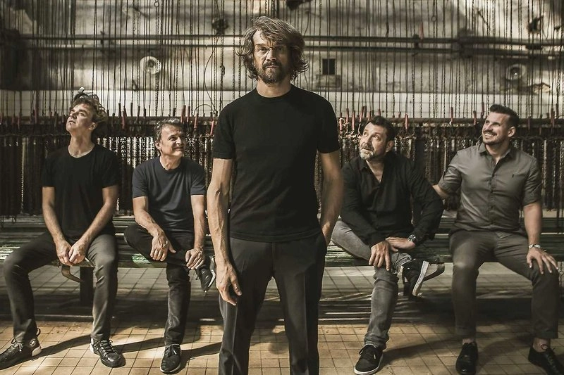 Stříbrná svatba tour: Dan Bárta & Illustratosphere + Lash & Grey