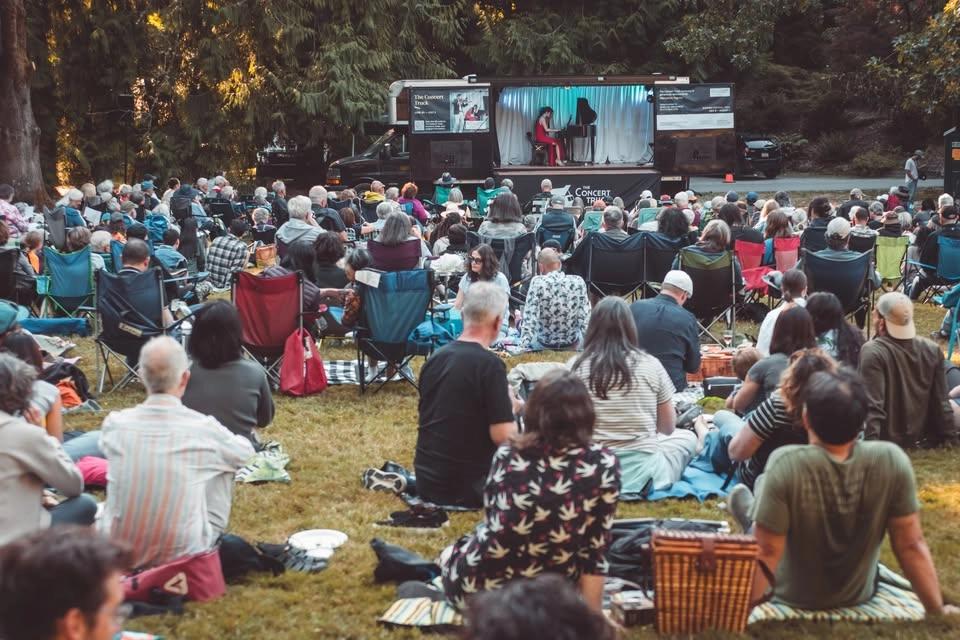 The Concert Truck: Gasworks Park