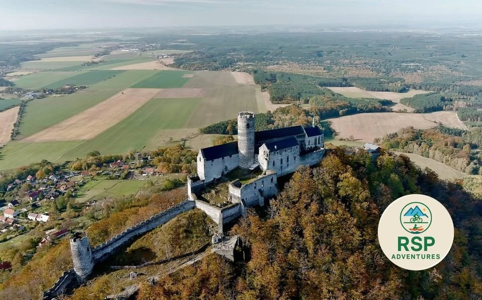 Bezděz: Castle Ride & Lakeside Escape