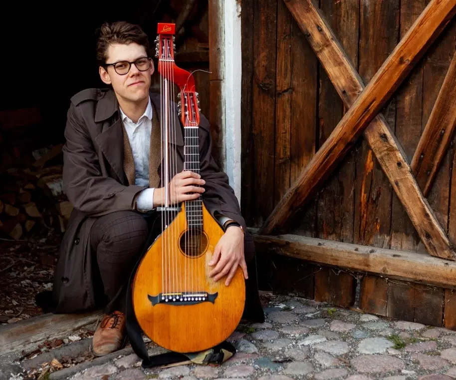 Hökis Visrum Presenterar William Sundman Sääf