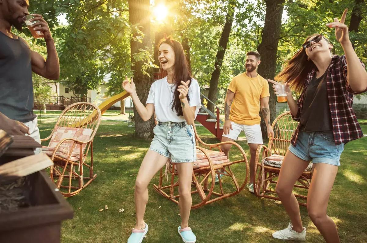 Garden party v Ulitě – Hurá prázdniny