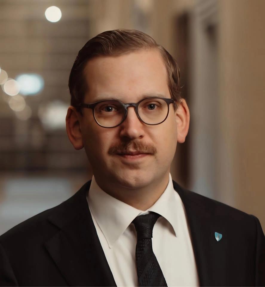 Dörrknackning Rinkeby Torget med Alexander Ojanne
Social- och trygghetsborgarråd