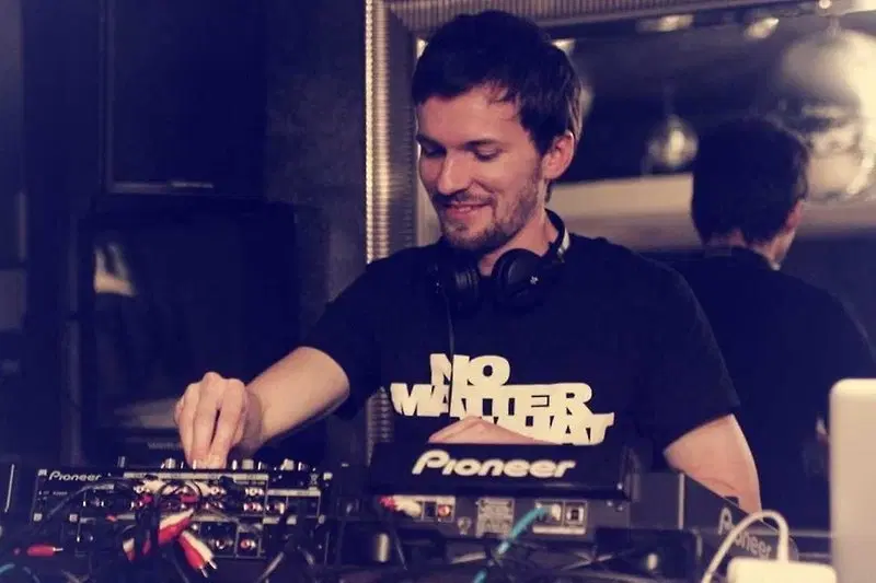 SweetCup: Shifter + Bafko