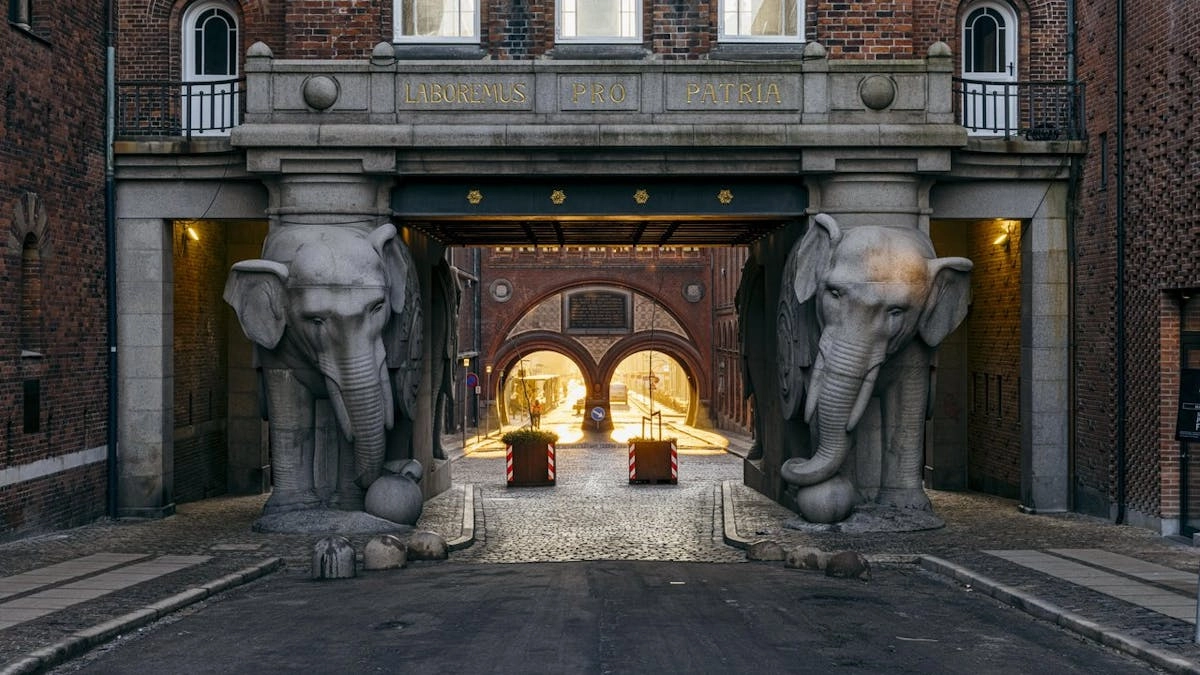 Elefantporten - Historien bag Københavns 7 vidundere