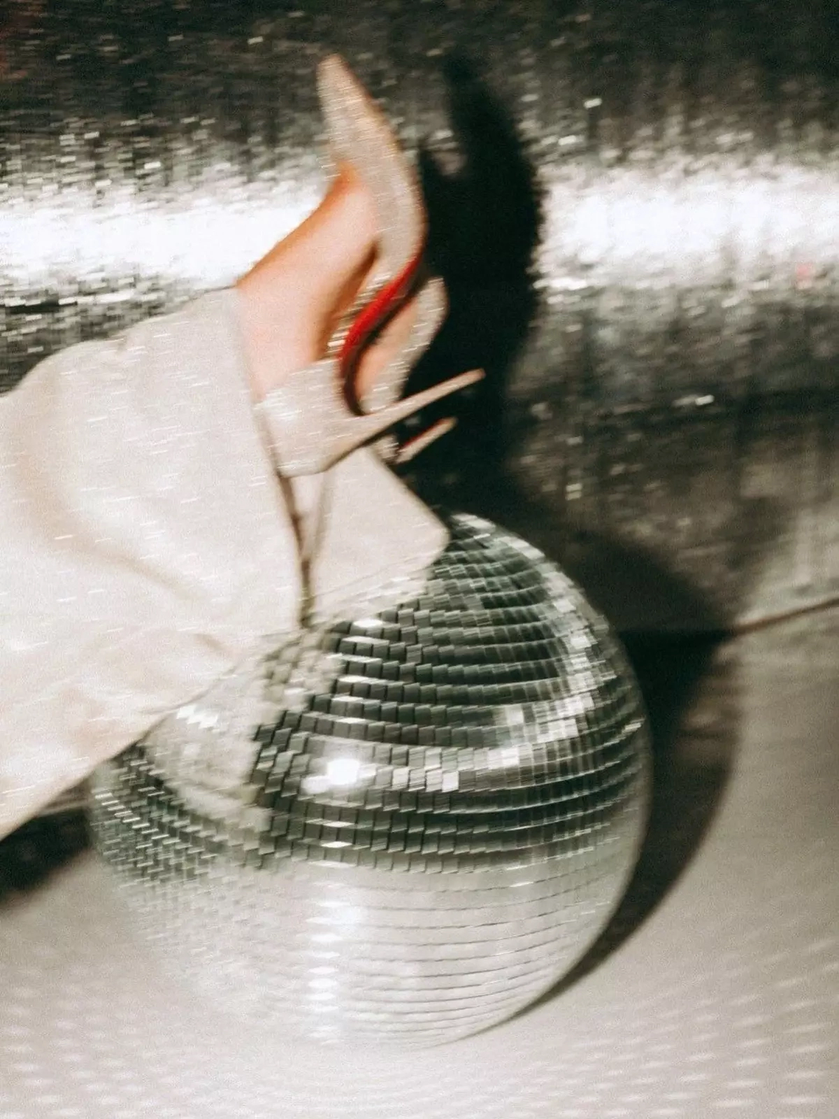 Studio Disco #19