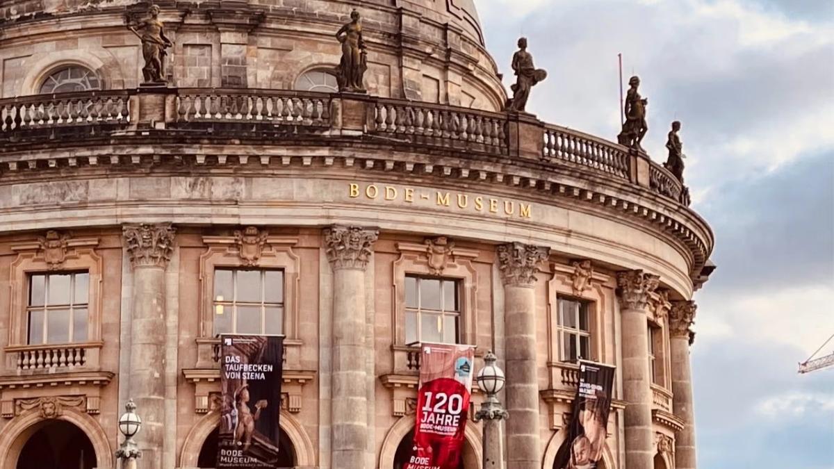 Sunday Silent Reading @ Bode Museum
