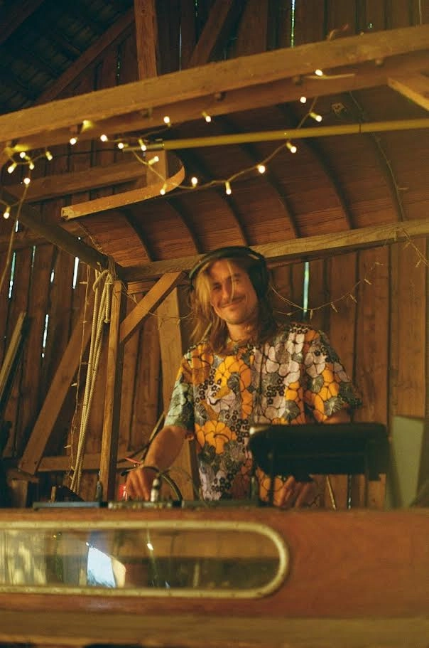 go.play mit Gui Zellermayer !FREE ENTRY