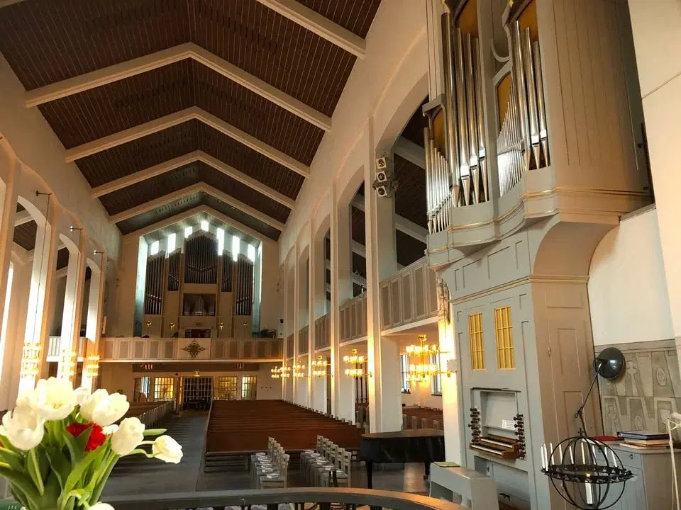 Pompa och ståt med orgel och orkester