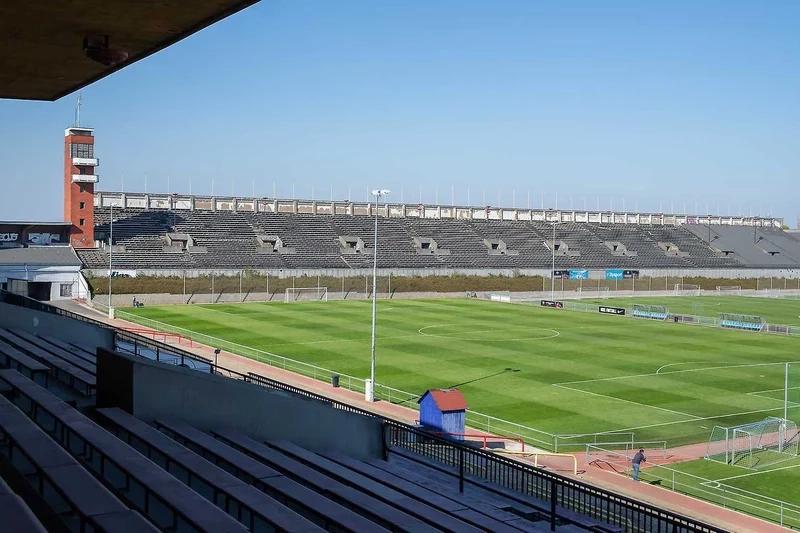 Great Strahov Stadium (German tour)