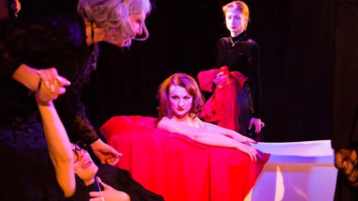HER STAGE FESTIVAL: 8 Women