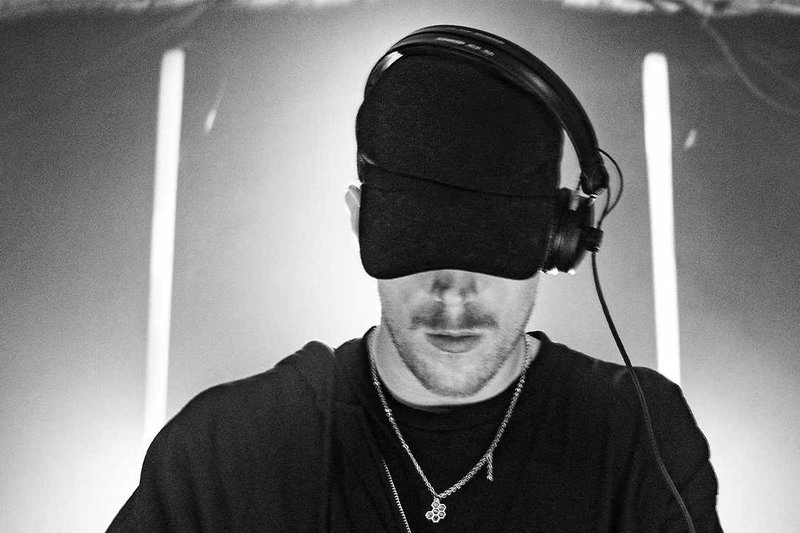 Temný piatok: Dorotohyyy + Coby