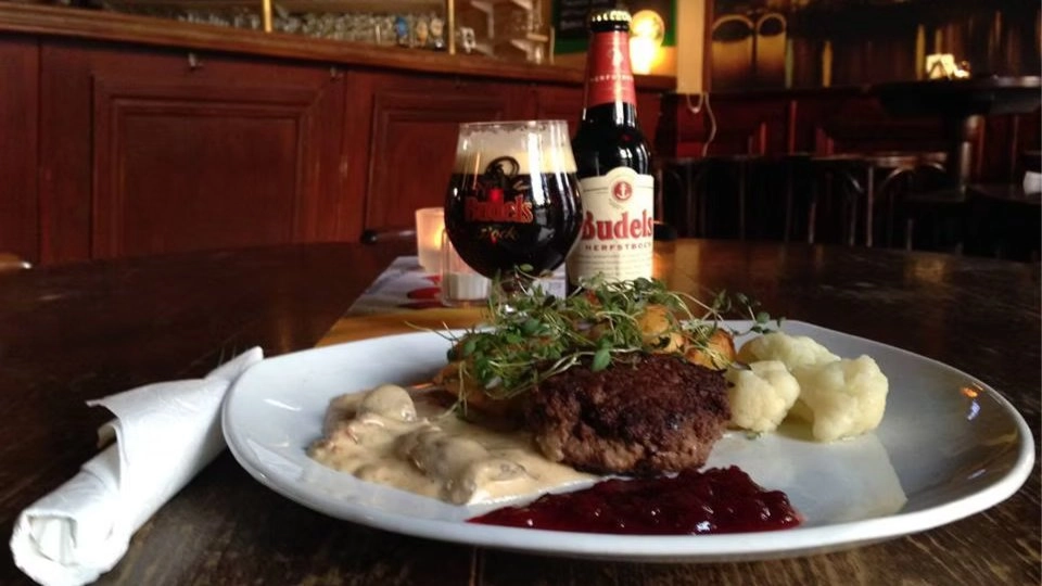 🇳🇱🟠 NL King's Day (late) @ Het Amsterdammertje