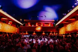 Film & rundtur på Europas vackraste biograf – nu och då