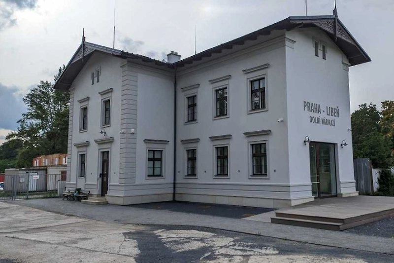 Libeň tovární, Libeň židovská aneb střípky ztracené Libně