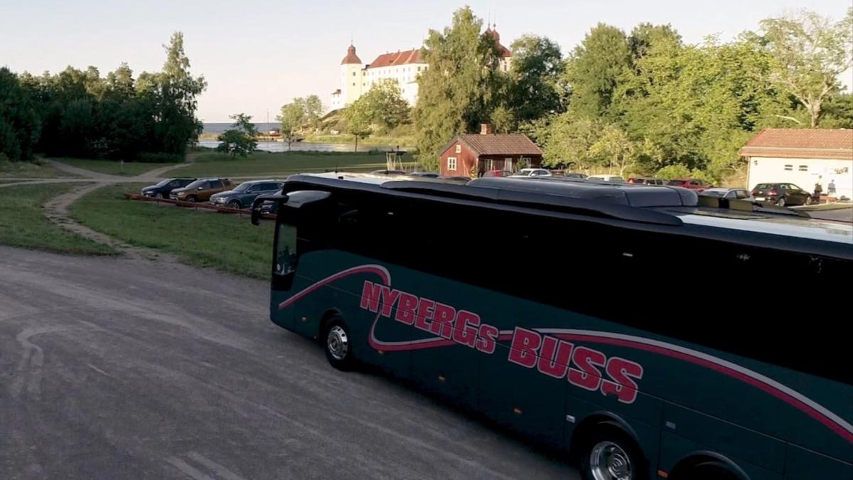 Operabuss till Fidelio på Läckö Slott
