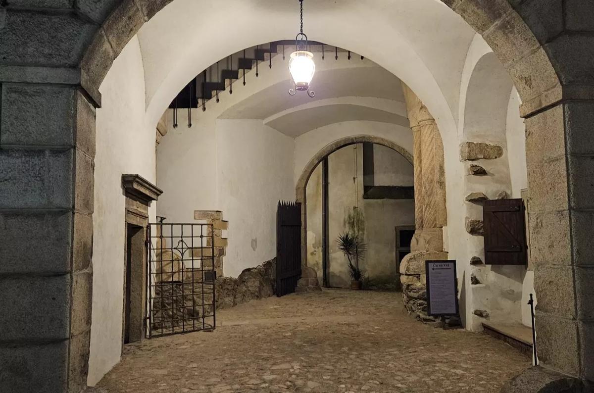 Večerní prohlídky zámku Jindřichův Hradec a hladomorny